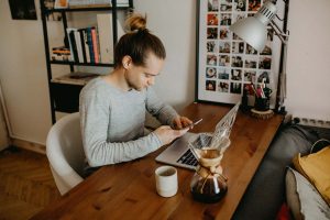 Read more about the article How to write a blog